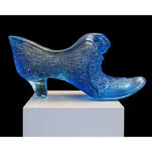 Fenton Glass Blue Daisy & Button Slipper Shoe PMO8 N